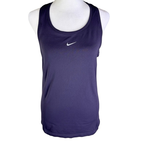 Nike Tops - Nike Dri-FIT ADV Aura Slim Fit Racerback Tank Size M